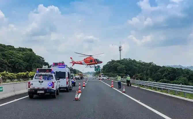 雅江高速公路汽车救援案例